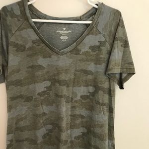 American Eagle Camo V neck